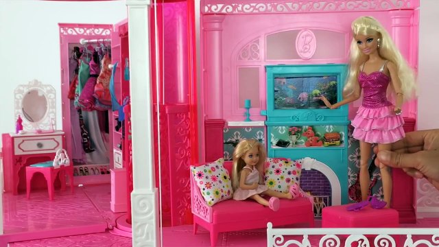 Barbie Life In The Dreamhouse Toys Video – New 2015 English Episode 1 Giant Kinder Egg Quest!