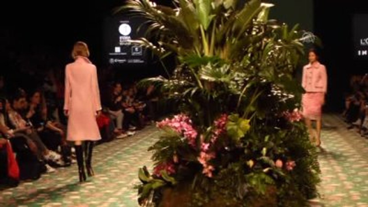 Mercedes Benz Moda Haftası - Devota&lomba-Jorge Vazquez 2017 Sonbahar-kış Kreasyonu