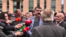 Report TV - Protestë në PS për mandatin e Ramës, Ndocaj: 1 mln shuplaka