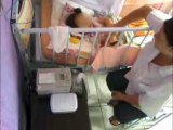Enfermeira agride menor com paralisia cerebral