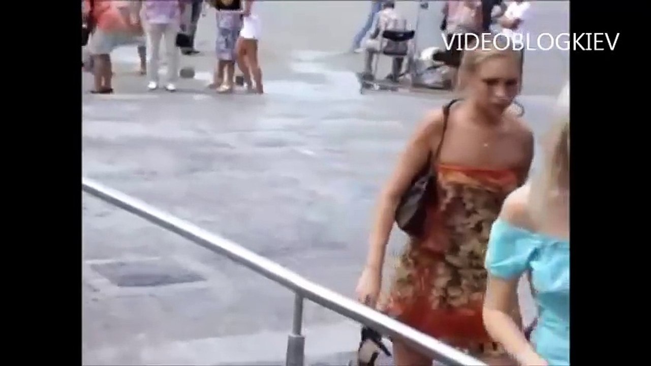 girls near the fountain