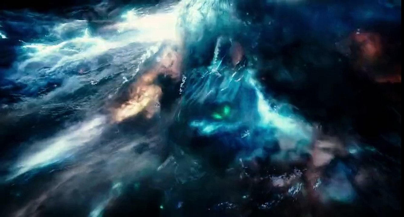 Alis Harikalar Diyarında 2 - Aynanın İçinden Fragman