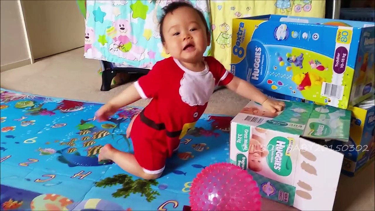 Day298 - Wilson Baby CHRISTMAS EVE & Turns BABY SANTA, Singing Songs & more..
