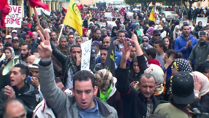 مئات من ناشطي حركة 20 فبراير يحيون ذكرى انطلاقها في الرباط