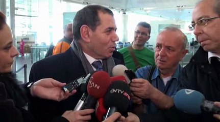 Dursun Özbek, sözlü savunma için İsviçre'ye gitti