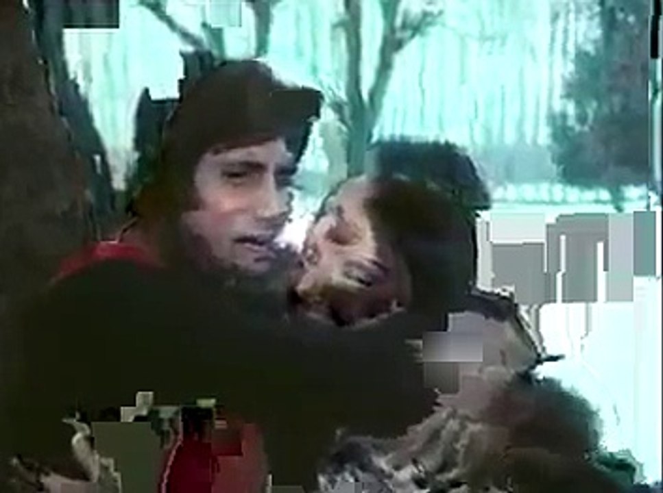 Kabhi Kabhi Mere Dil Mein Khayal Aata Hai..(HD)