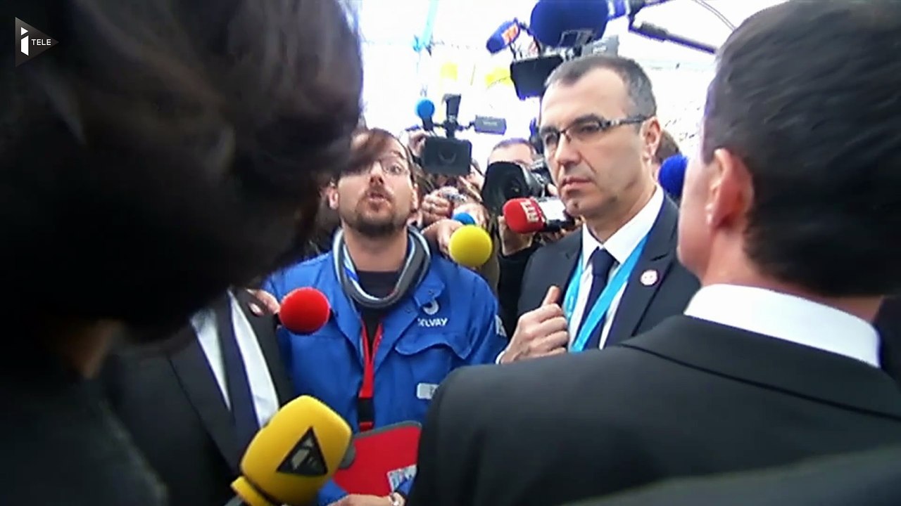 En déplacement dans l'est, Valls, Macron et El Khomri défendent la loi Travail