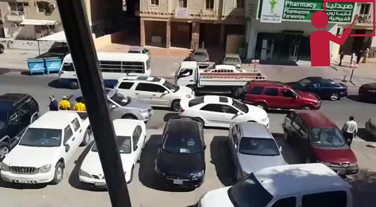 Funny Video: Drunk Arab Man Knocks Out a Cop With a Roundhouse Kick