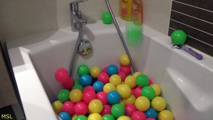 Spiderman BathTime Colors Kids Balls Superhero Movie - Spider-Man Bath Time In Real Life