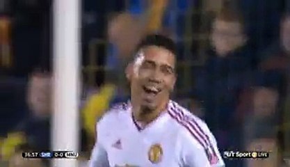 Video herunterladen: Chris Smalling Super Goal  Shrewsbury 0-1 Manchester United  22-02-2016 FA Cup