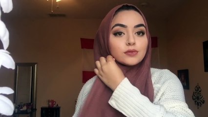 Simple Hijab Style - 2 Minutes Simple Everyday Hijab Style - Hijab Style - Quick and Simple - Easy Hijab Tutorial