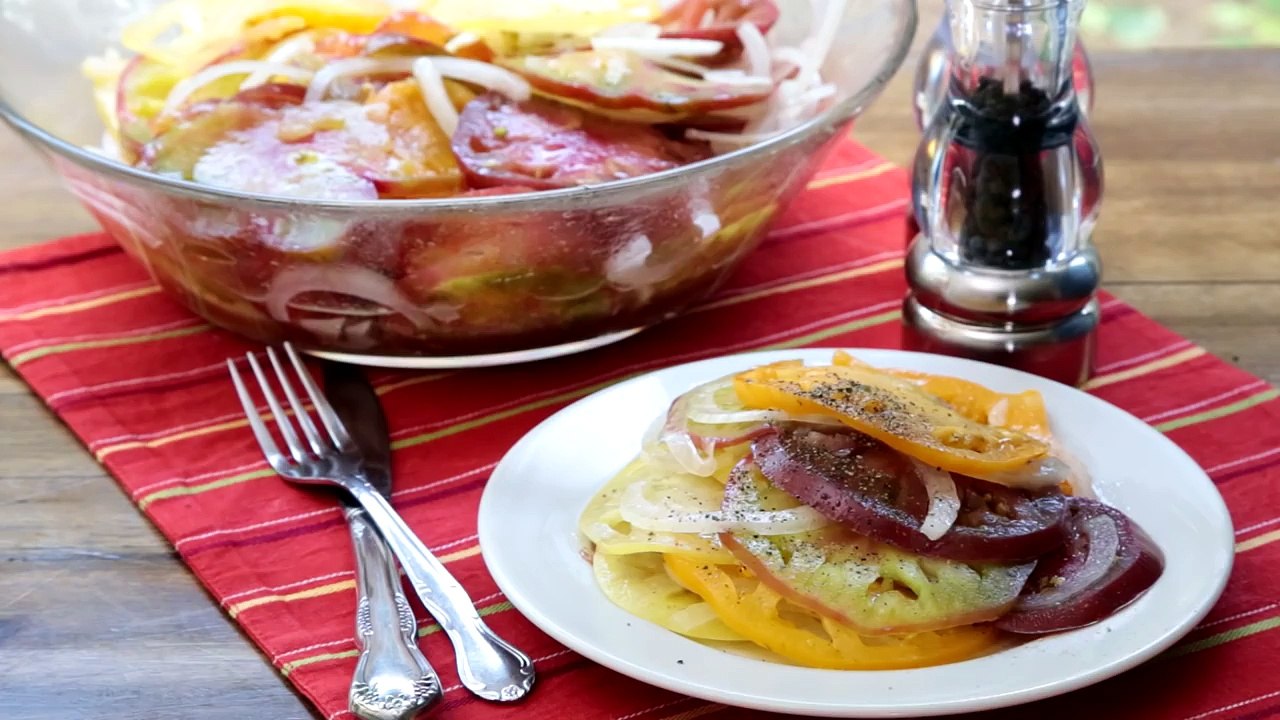 Salad Recipes - How to Make the Best Tomato Salad