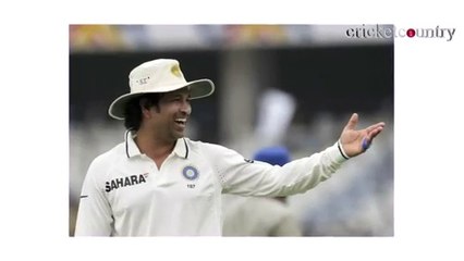 Sachin Tendulkar's Test debut against Pakistan at Karachi, Salil Ankola recalls.mp4