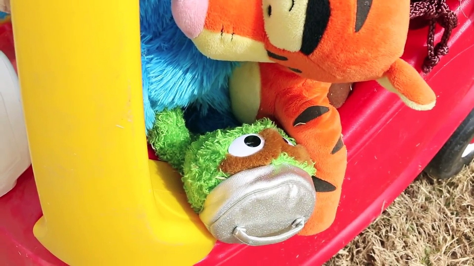 cookie monster cozy coupe