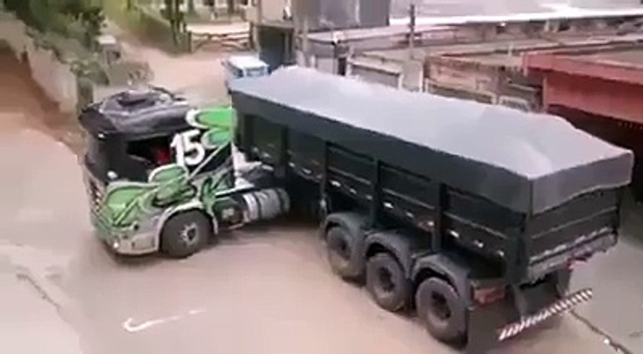 Amazing Truck Driver