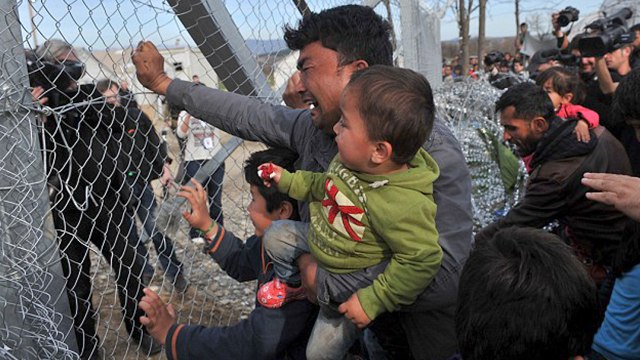 Migrant Crisis Heats up as 8k are Stranded In Greece after Macedonia blocks Afghans