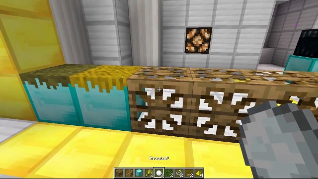 Minecraft CARPENTERS BLOCKS MOD! (Trayaurus Cheese House!) Mod Showcase