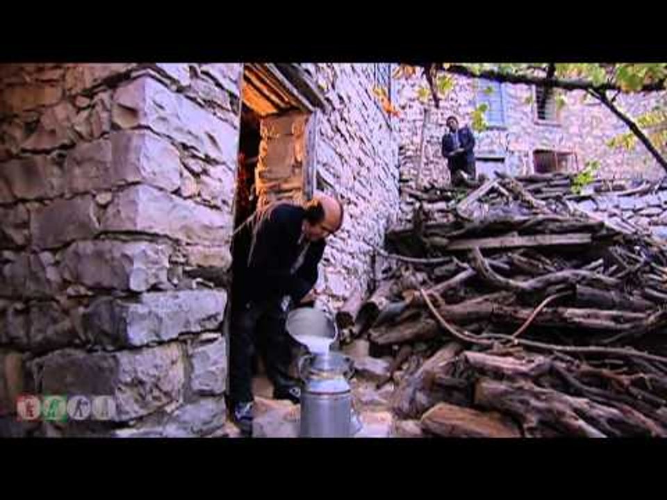 مسلسل ضيعة ضايعة - الجزء الأول ـ الحلقة 7 الساب...
