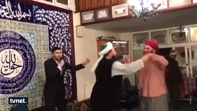 AK Parti Zaferine En İlginç Kutlama