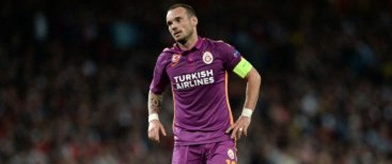 Sneijder, Galatasaray'dan Ayrılmayı Düşünüyor