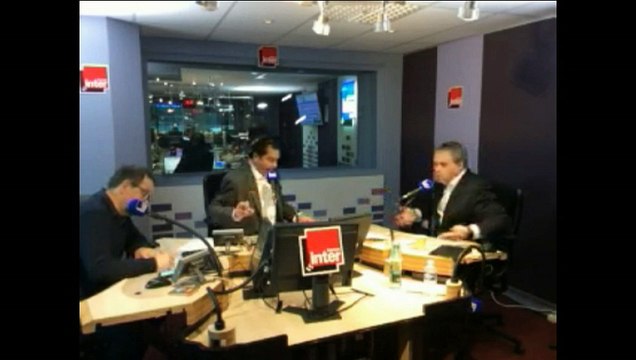 Xavier Bertrand répond aux questions de Patrick Cohen