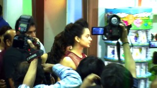 Kangna To Play The Role Of A 35 Year Old Mother - WATCH NOW