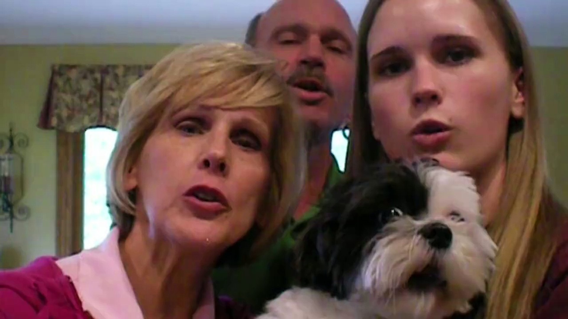 Quand Meme Le Chien Chante Happy Birthday Moment Magique Video Dailymotion