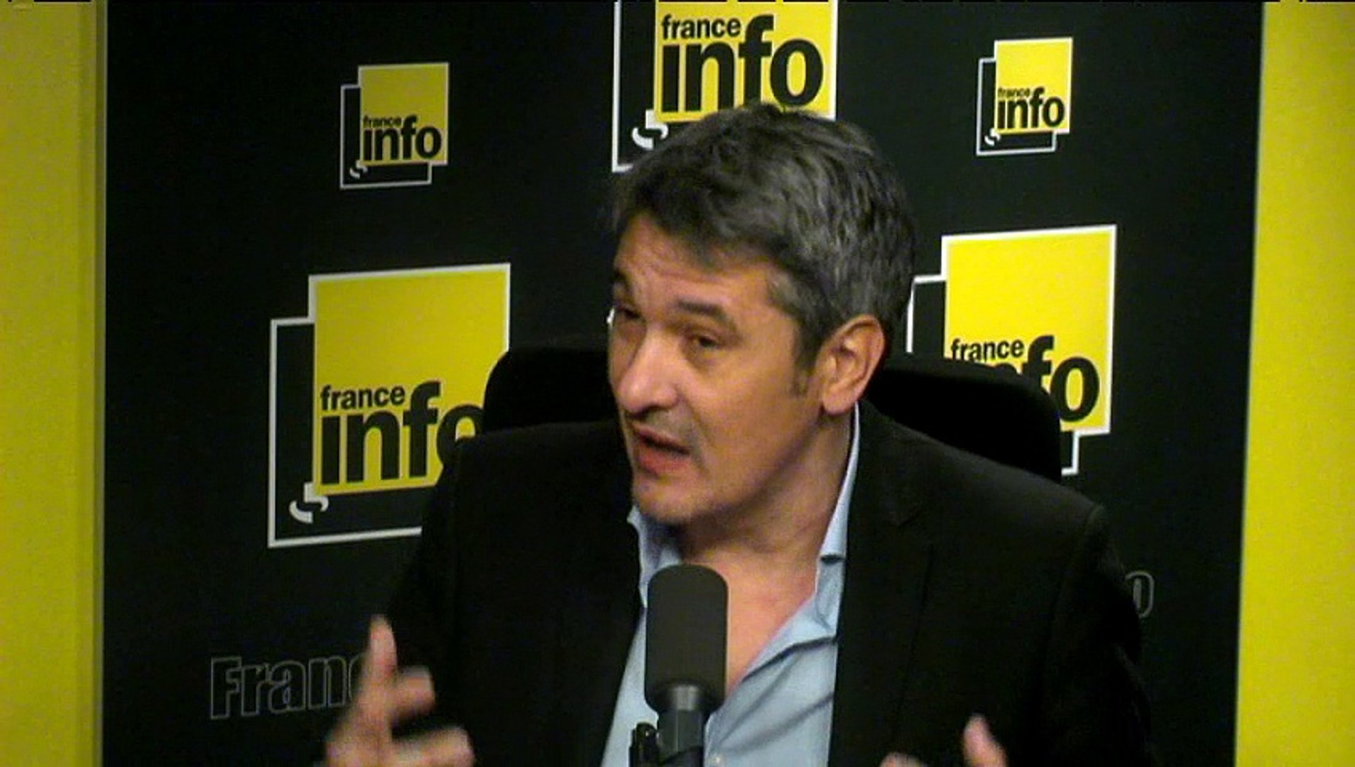 Jean-Louis Pérez, réalisateur : "Elire un nouveau président ne changera  rien à la FIFA" - Vidéo Dailymotion