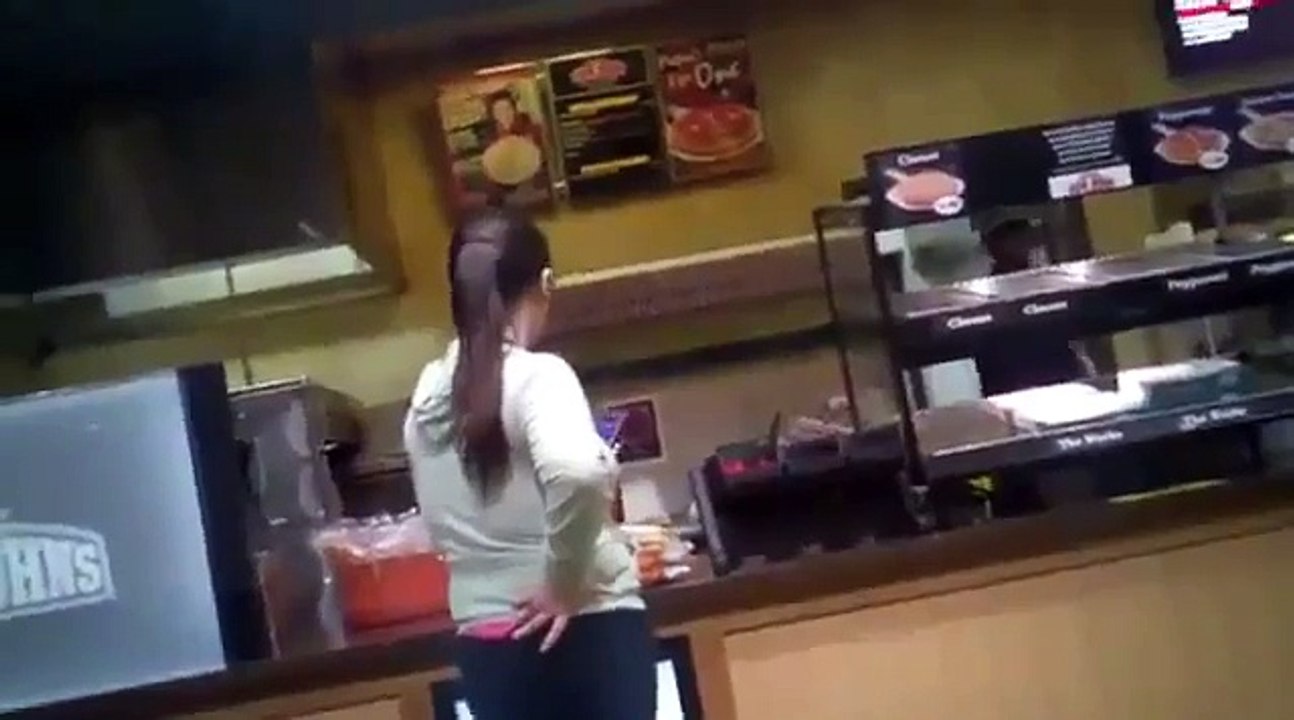 Pizza Freak Out Funny Video