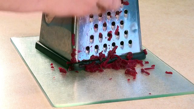 Простейшие рецепты салатов -Салат свёкла с черносливом-