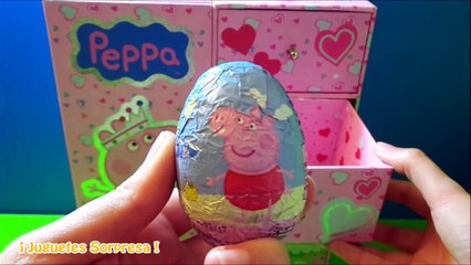 Télécharger la video: 3 HUEVOS KINDER EN ESPAÑOL: PEPA LA CERDITA PEPPA PIG, LOS MINIONS Y HUEVO KINDER SORPRESA JOY