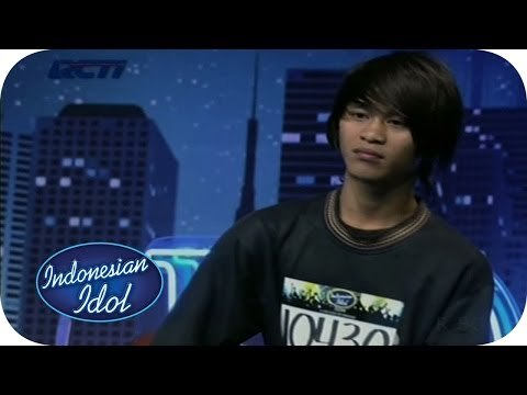 ROHMAN - BUNGA TERAKHIR (Bebi Romeo) Audition 1 (Bandung) - Indonesian Idol 2014