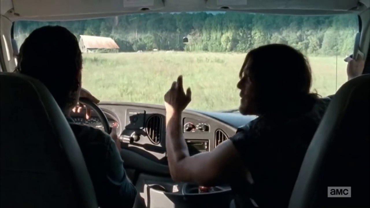 Walking Dead version Benny Hill - parodie hilarante