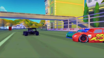 Cars 2 Le film de Disney - Flash McQueen fait la course en Italie - En Français