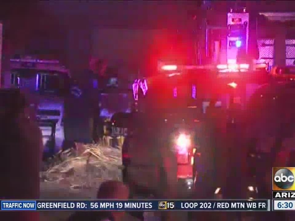 Police: 2 confirmed shot, 2 others possibly shot in Phoenix home; shooting suspect still inside