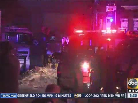Police: 2 confirmed shot, 2 others possibly shot in Phoenix home; shooting suspect still inside