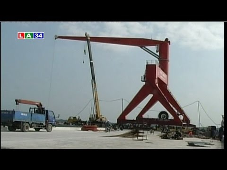 Kinh tế phát triển : Đầu năm ở những công trình xây dựng | LATV