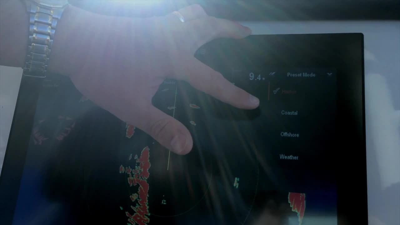 Raymarine-ChangingRadarModes