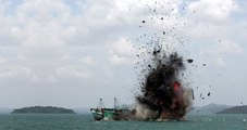 Endonezya'da Yasadışı Balık Avlayan Tekneler Batırıldı