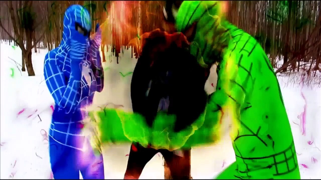 Liên Minh Siêu Nhân - Gia đình Người Nhện Chiến Đấu Chống Lại Tên Cướp Ma Thuật Venom