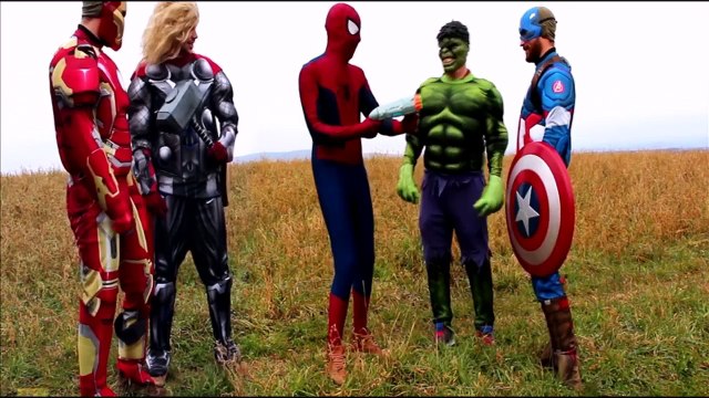 Liên Minh Siêu Nhân - Trò chơi siêu anh hùng hợp sức chiến đấu quái vật