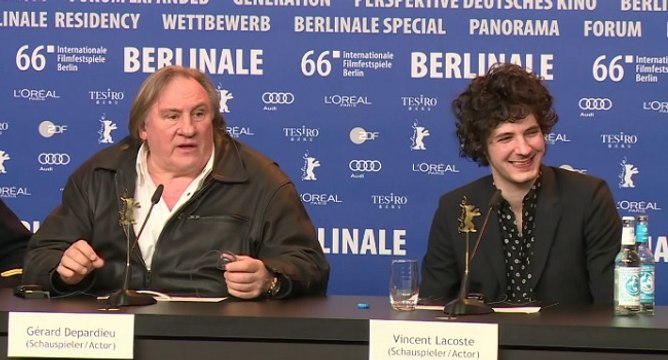 Depardieu clashe François Hollande, le Festival de Cannes et les Oscars