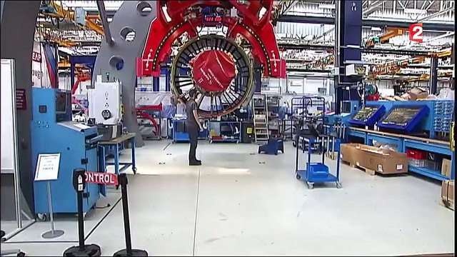 Réforme du Code du travail : un front syndical s'organise contre le projet