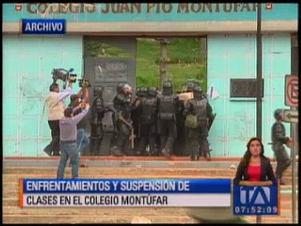 Enfrentamientos y suspensión de clases en el colegio Montúfar