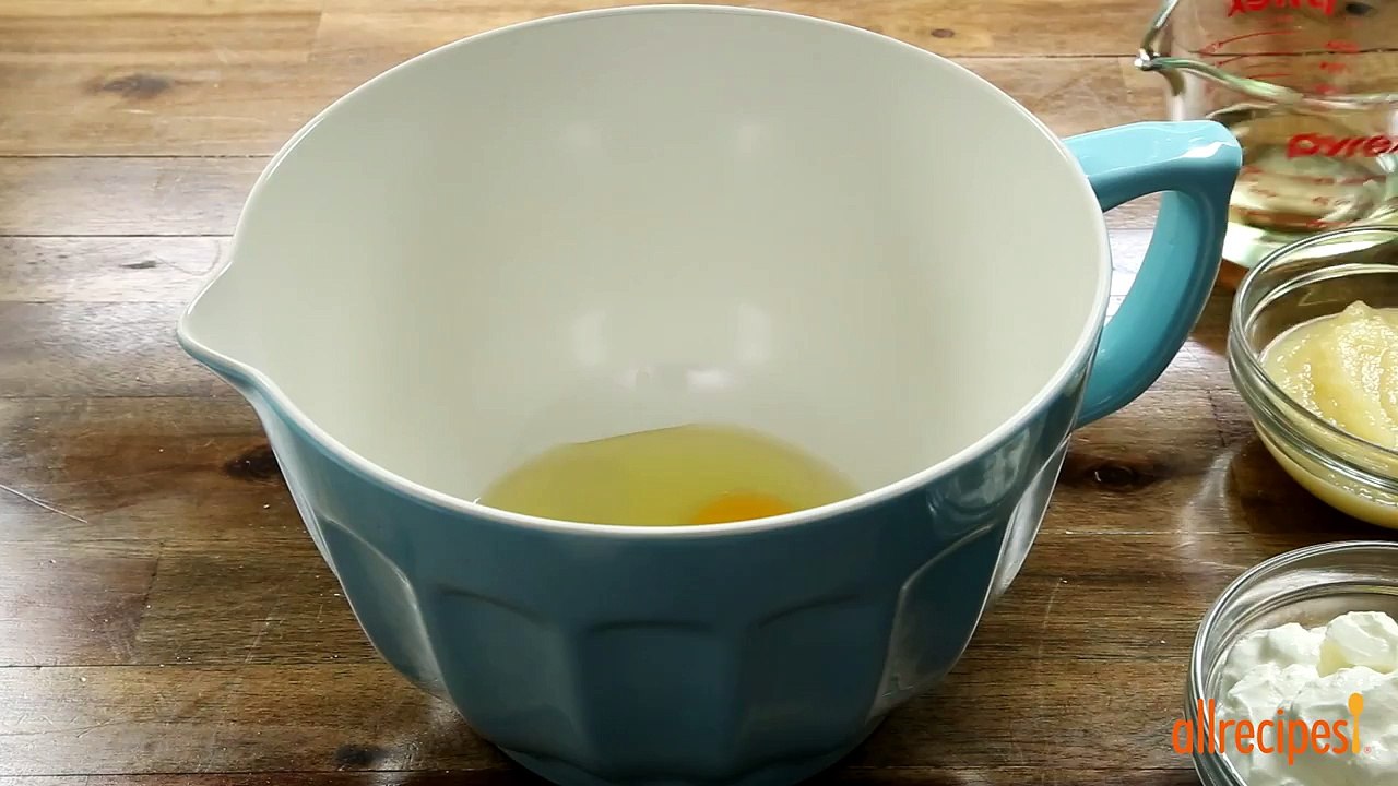 Zucchini Recipes - How to Make Zucchini Muffins