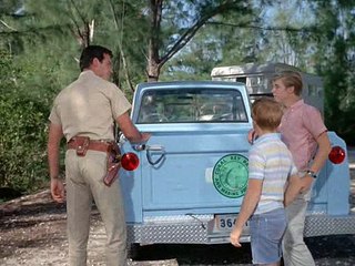 Flipper S01E28 Sailor Bud