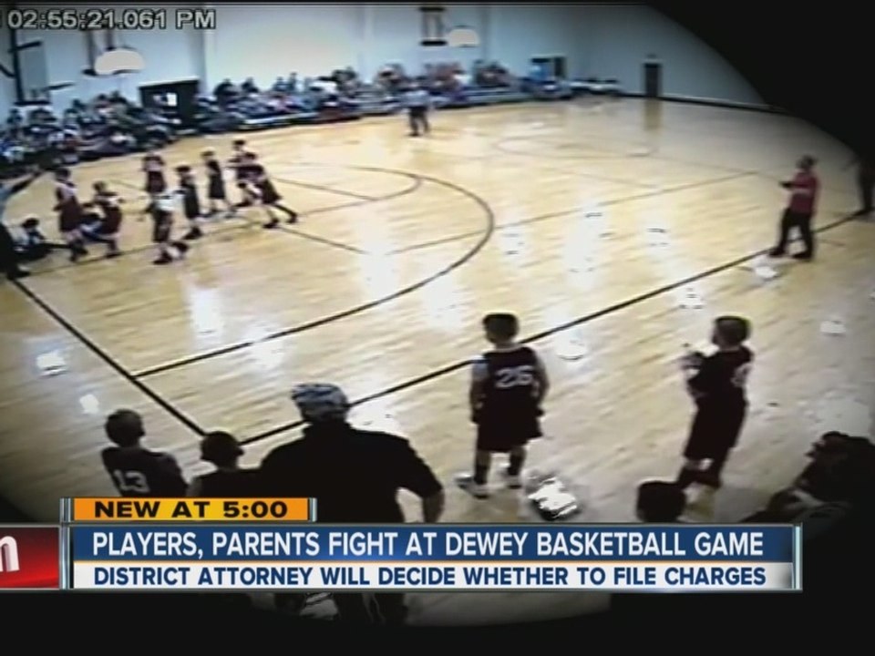Players, parents fight at Dewey basketball game
