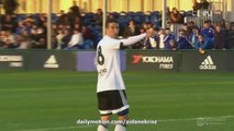 Referee Incredible Didnt See Goal after Valencia player Scores the penalty against Chelsea Youth League