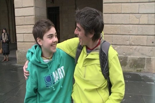 Madre de niño transexual explica tratamiento