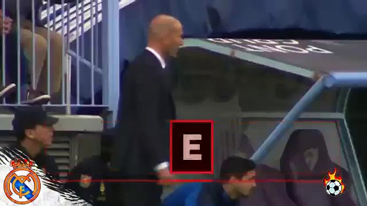 Enfado de Zidane tras el penalti fallado por Cristiano Ronaldo vs Mlaga  2016